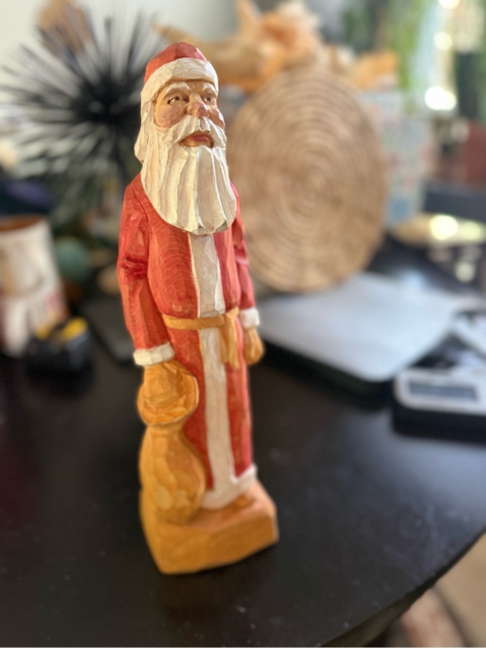 Vintage Jesse Kuhs Handcarved
Holiday Santa Claus
